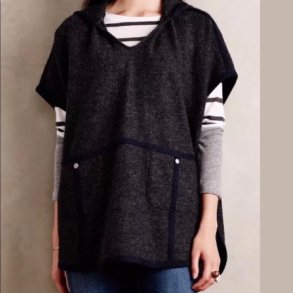 Anthropologie Moth Jolas Hooded Cape Poncho Gray 100% Wool Size S/M - Picture 3 of 13